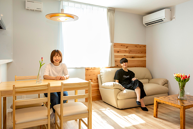 自然素材とアートや音楽を身近に感じる住まい